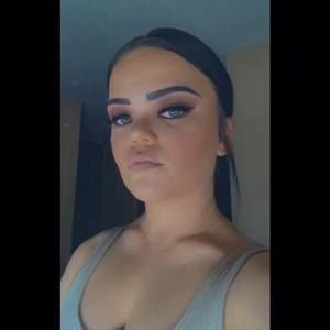 Meet your Posher, Layne